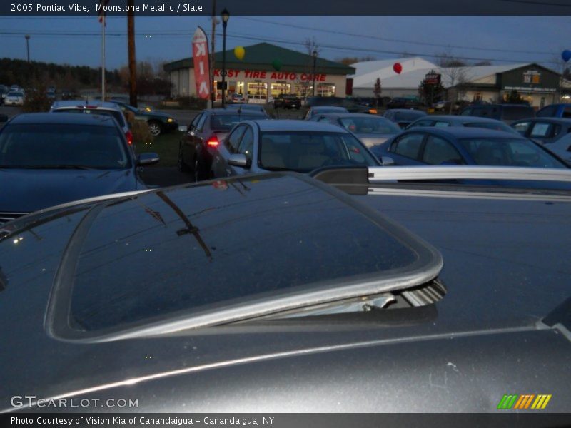 Moonstone Metallic / Slate 2005 Pontiac Vibe
