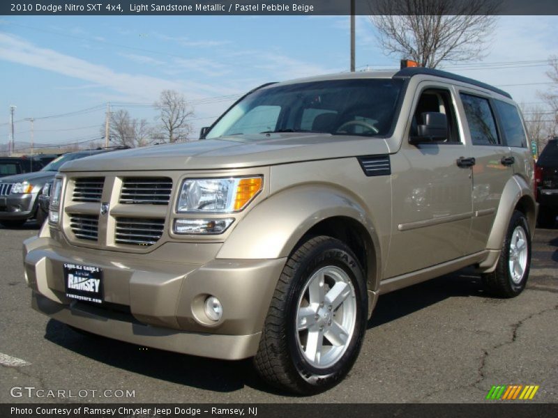 Light Sandstone Metallic / Pastel Pebble Beige 2010 Dodge Nitro SXT 4x4