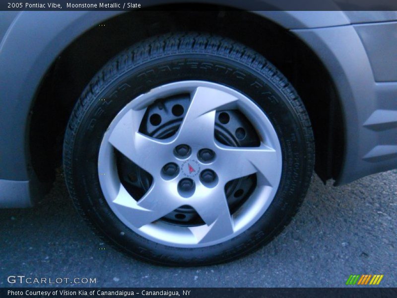Moonstone Metallic / Slate 2005 Pontiac Vibe