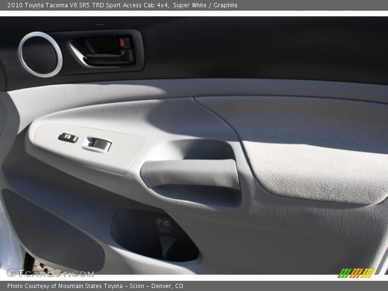 Super White / Graphite 2010 Toyota Tacoma V6 SR5 TRD Sport Access Cab 4x4