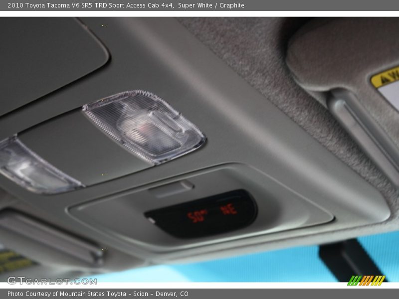 Super White / Graphite 2010 Toyota Tacoma V6 SR5 TRD Sport Access Cab 4x4