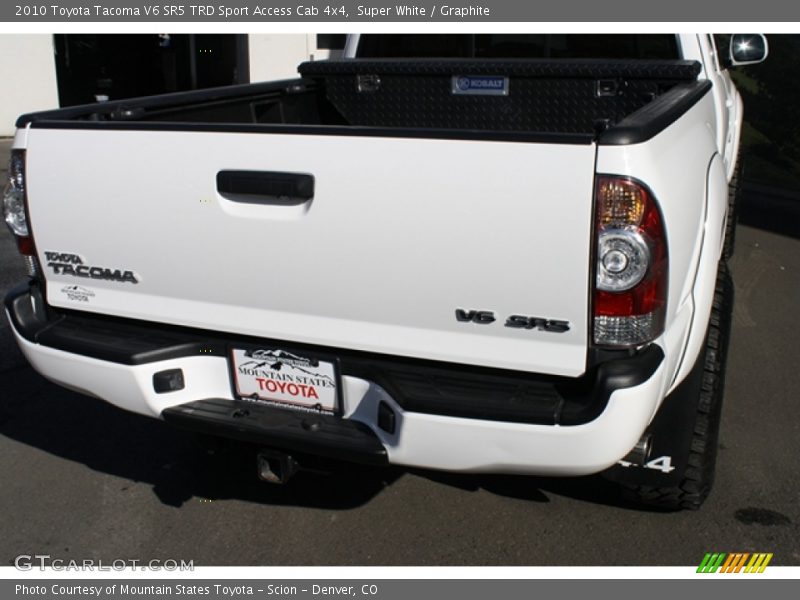 Super White / Graphite 2010 Toyota Tacoma V6 SR5 TRD Sport Access Cab 4x4