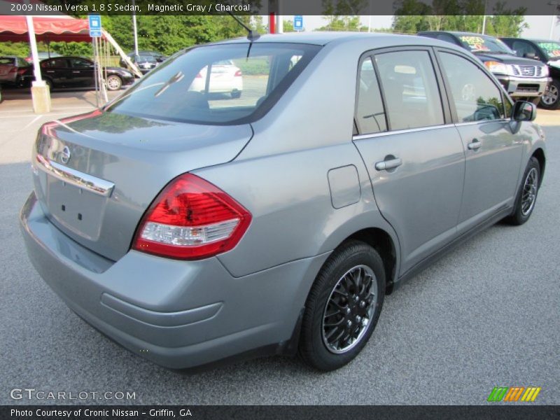 Magnetic Gray / Charcoal 2009 Nissan Versa 1.8 S Sedan