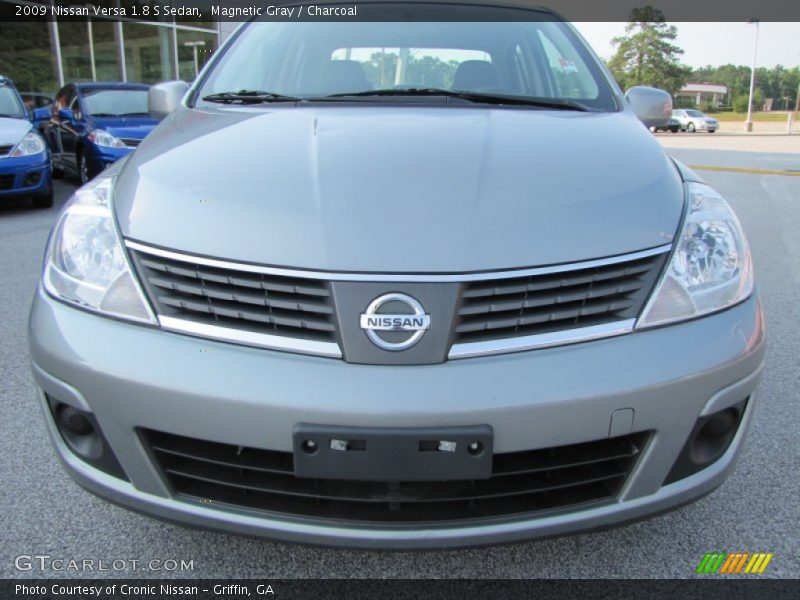 Magnetic Gray / Charcoal 2009 Nissan Versa 1.8 S Sedan