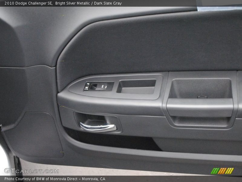 Bright Silver Metallic / Dark Slate Gray 2010 Dodge Challenger SE