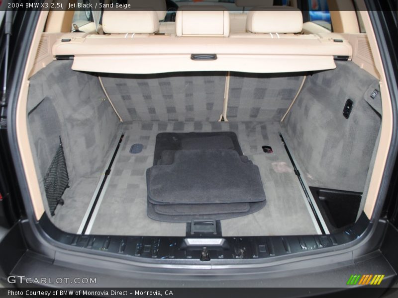 Jet Black / Sand Beige 2004 BMW X3 2.5i