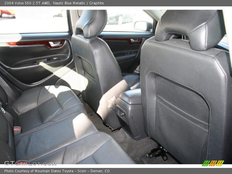 Nautic Blue Metallic / Graphite 2004 Volvo S60 2.5T AWD