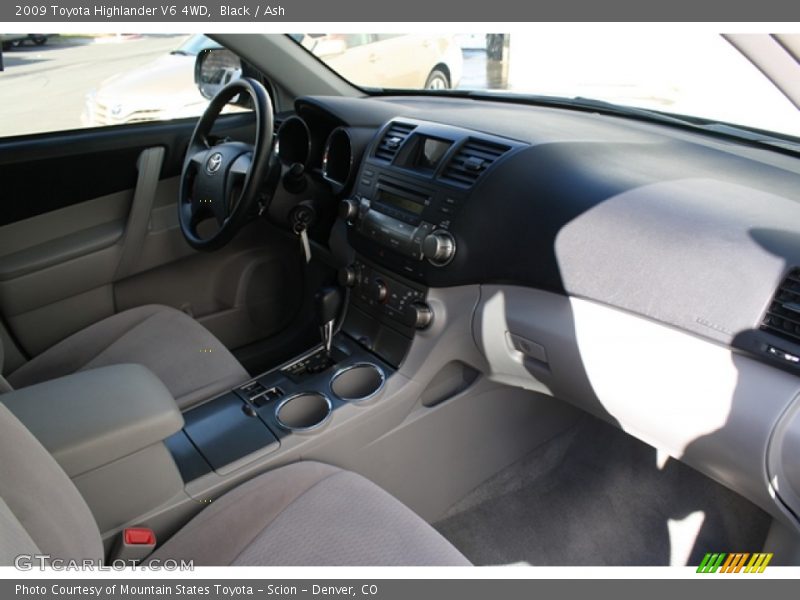 Black / Ash 2009 Toyota Highlander V6 4WD