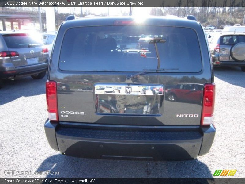 Dark Charcoal Pearl / Dark Slate Gray/Red 2011 Dodge Nitro Detonator 4x4