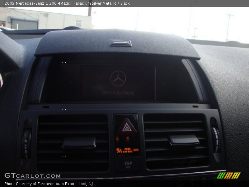 Palladium Silver Metallic / Black 2009 Mercedes-Benz C 300 4Matic