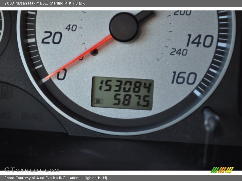 Sterling Mist / Black 2003 Nissan Maxima SE