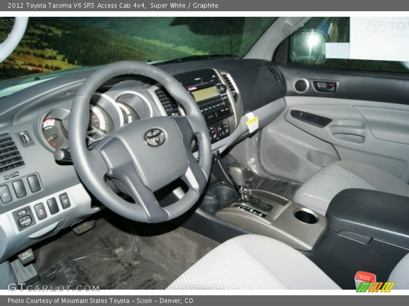 Super White / Graphite 2012 Toyota Tacoma V6 SR5 Access Cab 4x4