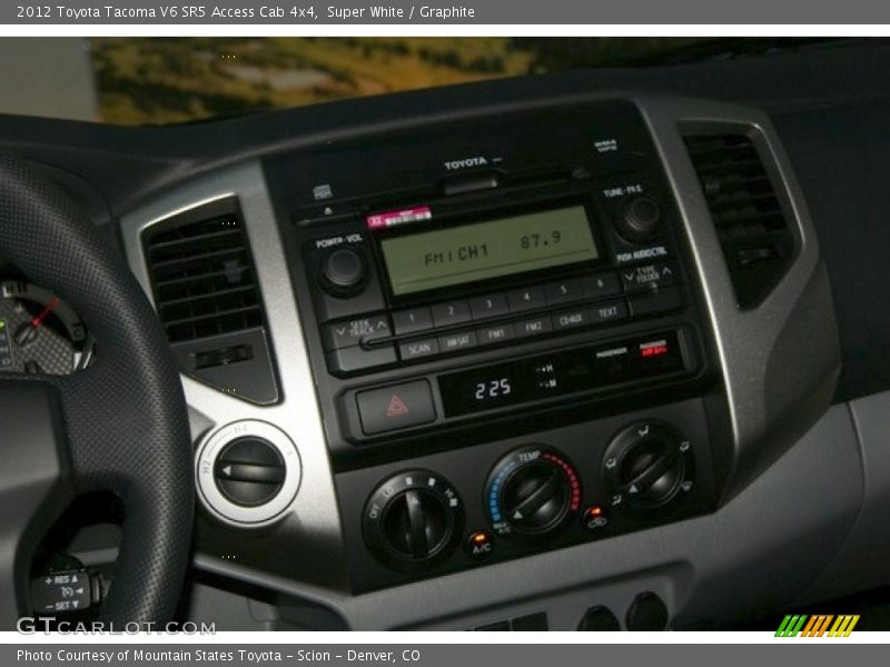 Super White / Graphite 2012 Toyota Tacoma V6 SR5 Access Cab 4x4