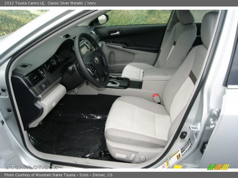 Classic Silver Metallic / Ivory 2012 Toyota Camry LE
