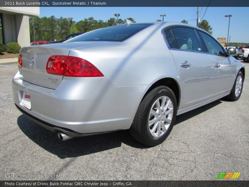 Quicksilver Metallic / Titanium 2011 Buick Lucerne CXL