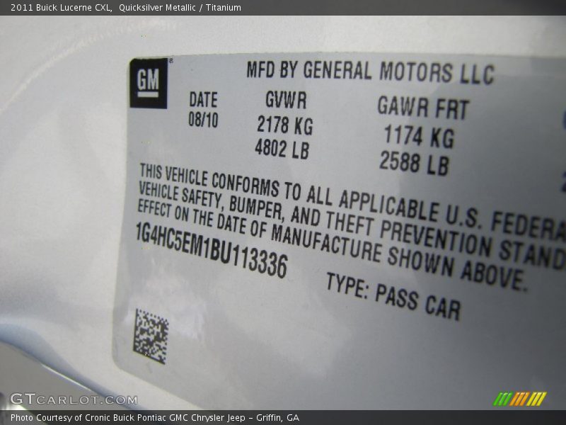 Quicksilver Metallic / Titanium 2011 Buick Lucerne CXL