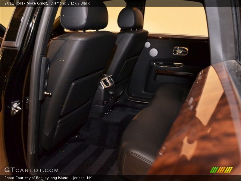 Diamond Black / Black 2011 Rolls-Royce Ghost
