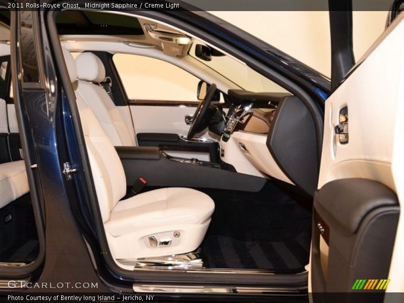 Midnight Sapphire / Creme Light 2011 Rolls-Royce Ghost