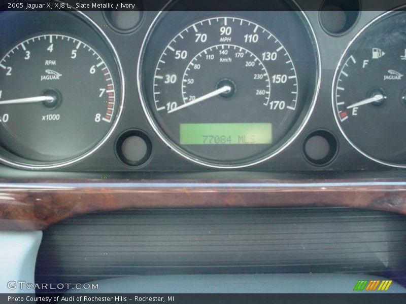 Slate Metallic / Ivory 2005 Jaguar XJ XJ8 L
