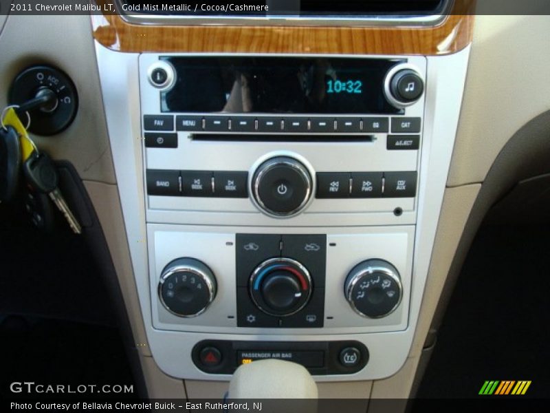 Gold Mist Metallic / Cocoa/Cashmere 2011 Chevrolet Malibu LT