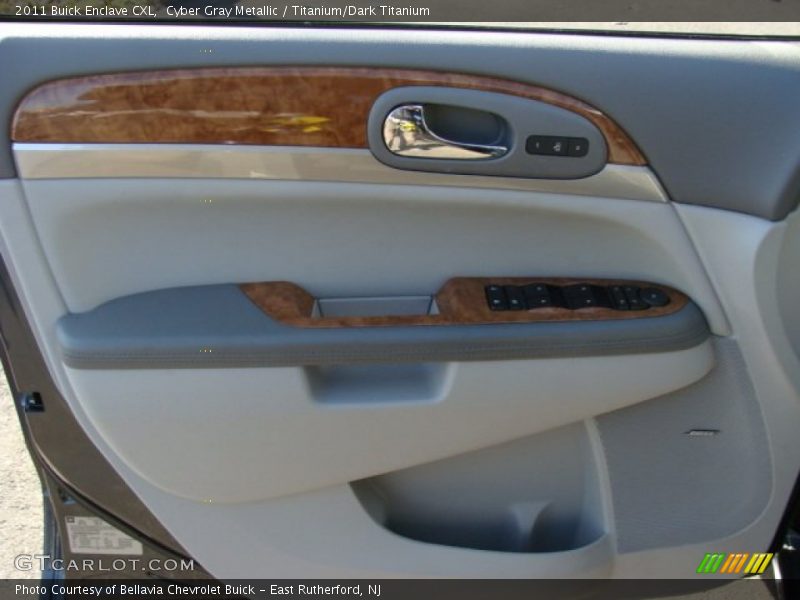 Cyber Gray Metallic / Titanium/Dark Titanium 2011 Buick Enclave CXL