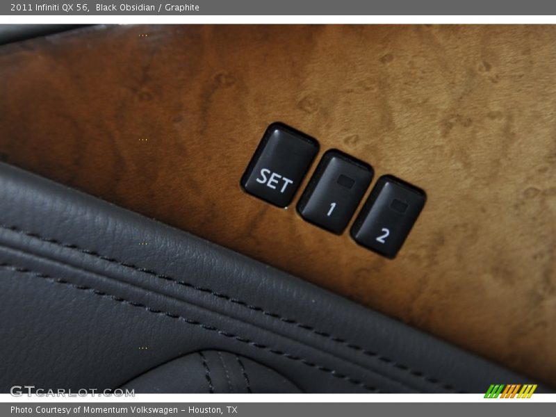 Controls of 2011 QX 56