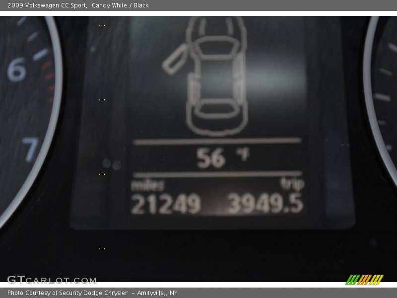 Candy White / Black 2009 Volkswagen CC Sport