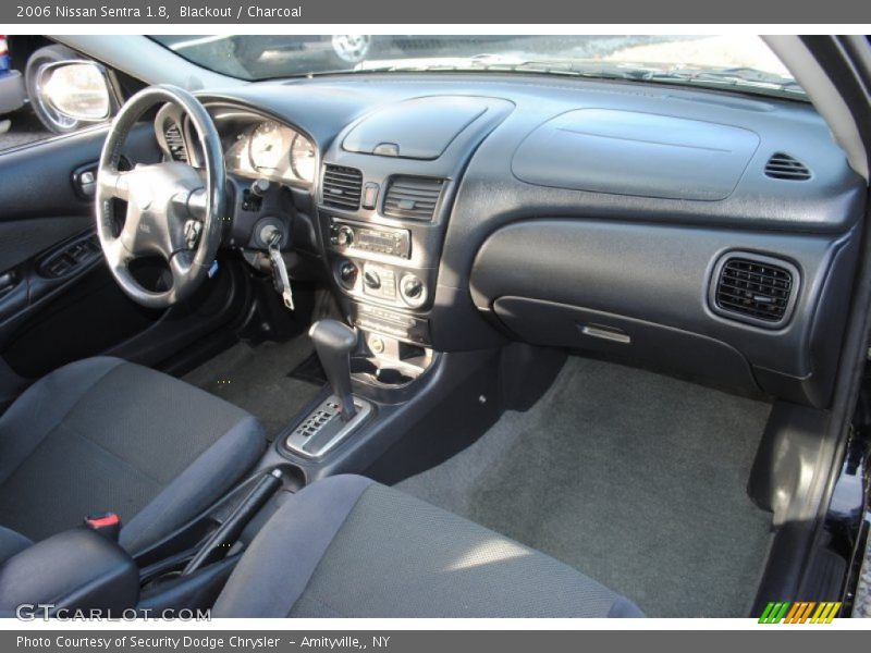 Blackout / Charcoal 2006 Nissan Sentra 1.8