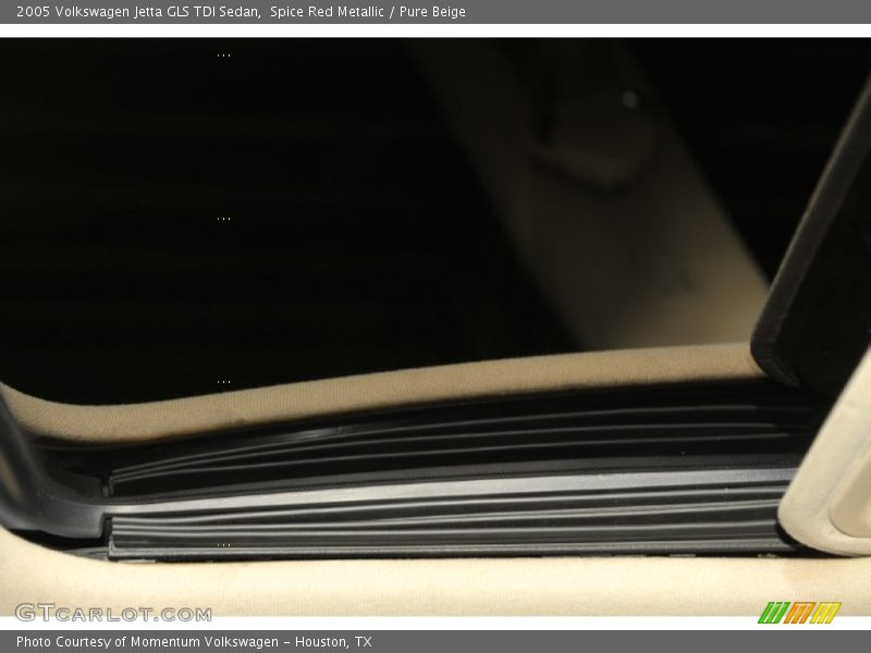 Spice Red Metallic / Pure Beige 2005 Volkswagen Jetta GLS TDI Sedan