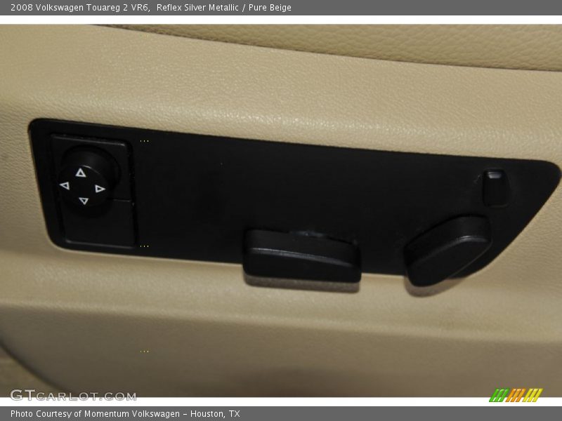 Reflex Silver Metallic / Pure Beige 2008 Volkswagen Touareg 2 VR6