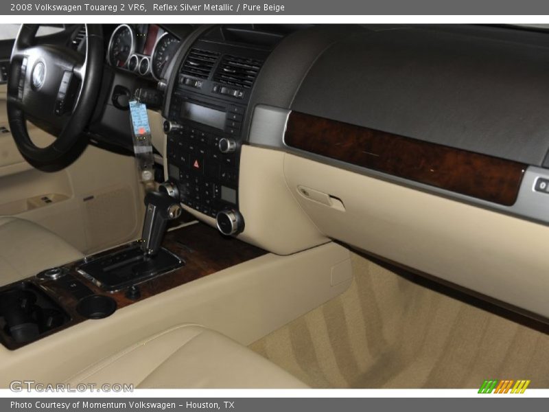 Reflex Silver Metallic / Pure Beige 2008 Volkswagen Touareg 2 VR6