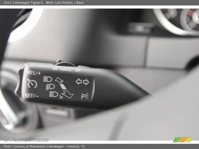 White Gold Metallic / Black 2012 Volkswagen Tiguan S