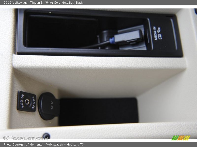 White Gold Metallic / Black 2012 Volkswagen Tiguan S