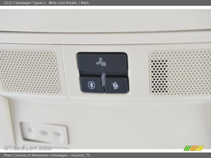 White Gold Metallic / Black 2012 Volkswagen Tiguan S
