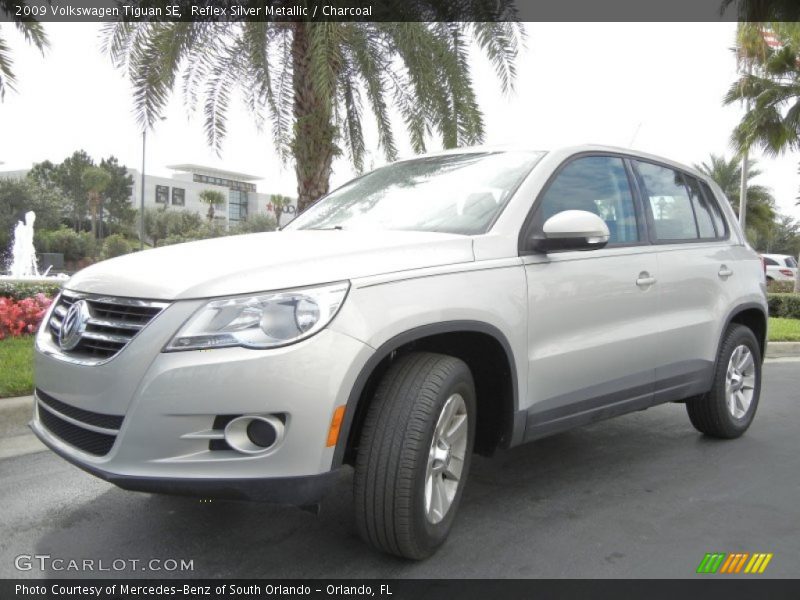 Reflex Silver Metallic / Charcoal 2009 Volkswagen Tiguan SE