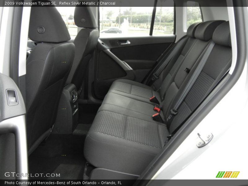 Reflex Silver Metallic / Charcoal 2009 Volkswagen Tiguan SE