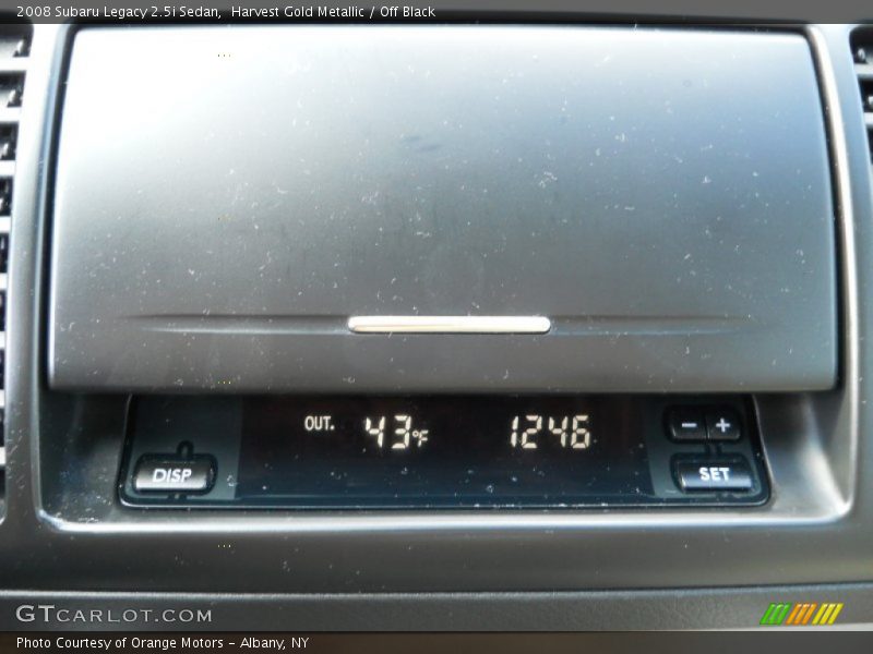 Harvest Gold Metallic / Off Black 2008 Subaru Legacy 2.5i Sedan