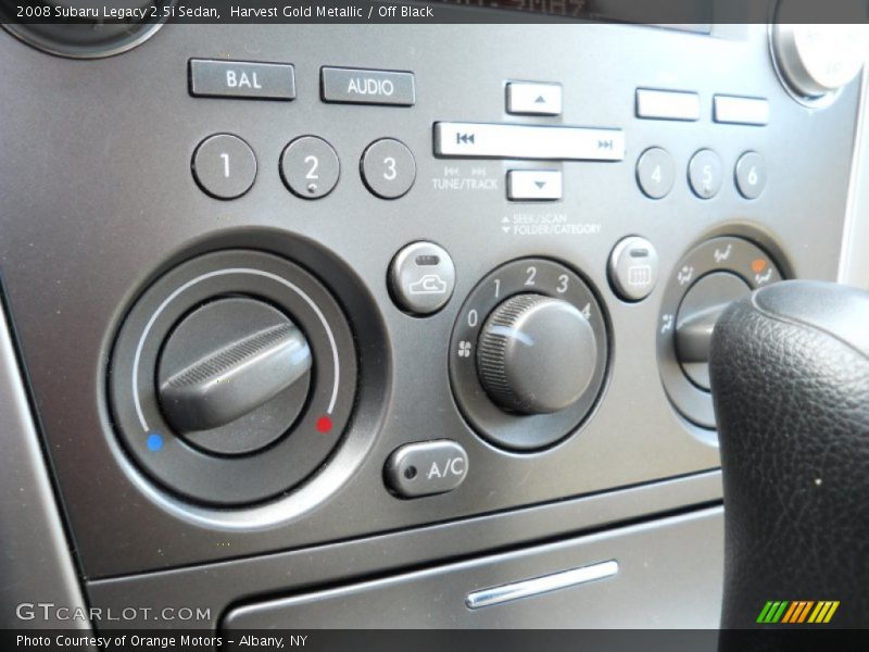Harvest Gold Metallic / Off Black 2008 Subaru Legacy 2.5i Sedan