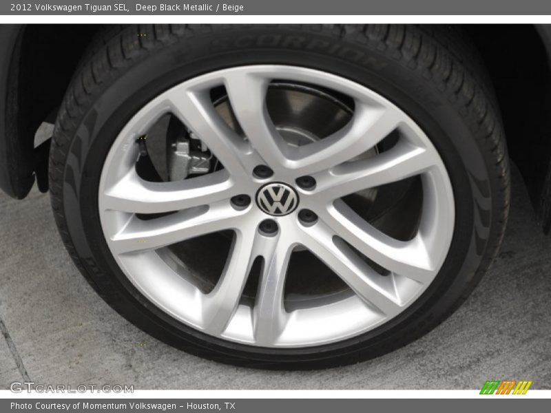  2012 Tiguan SEL Wheel