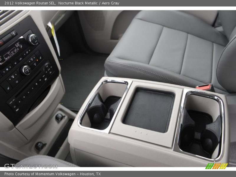 Nocturne Black Metallic / Aero Gray 2012 Volkswagen Routan SEL