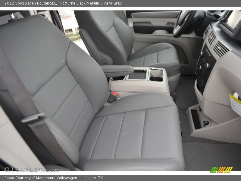 Nocturne Black Metallic / Aero Gray 2012 Volkswagen Routan SEL