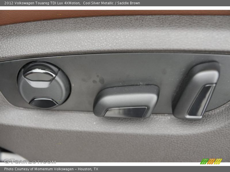 Cool Silver Metallic / Saddle Brown 2012 Volkswagen Touareg TDI Lux 4XMotion