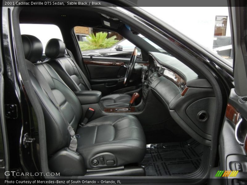  2001 DeVille DTS Sedan Black Interior