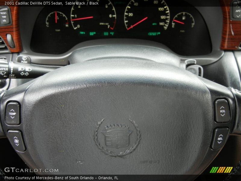 Controls of 2001 DeVille DTS Sedan