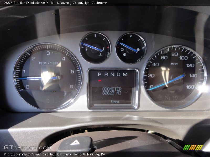 Black Raven / Cocoa/Light Cashmere 2007 Cadillac Escalade AWD