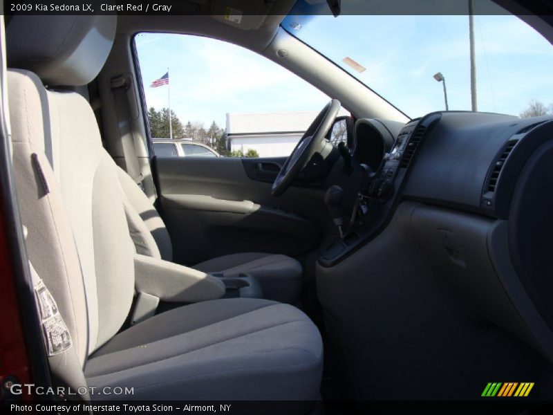 Claret Red / Gray 2009 Kia Sedona LX
