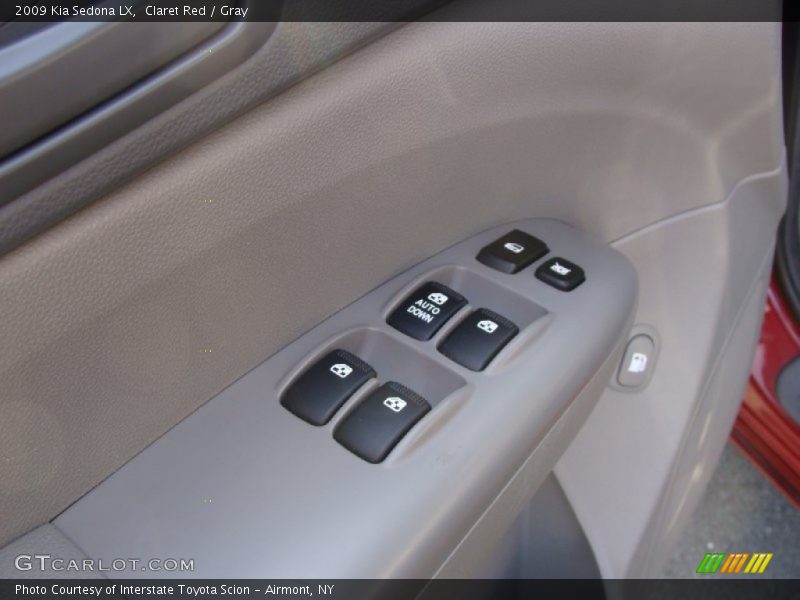 Claret Red / Gray 2009 Kia Sedona LX