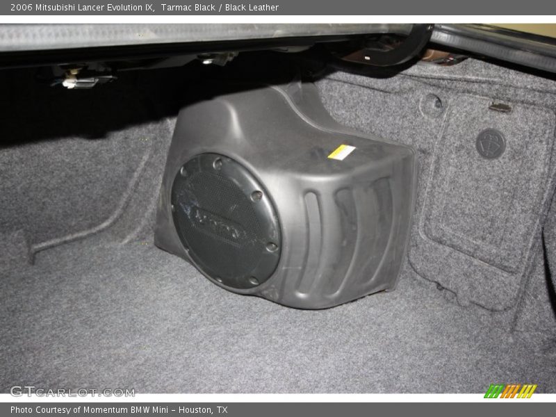  2006 Lancer Evolution IX Trunk