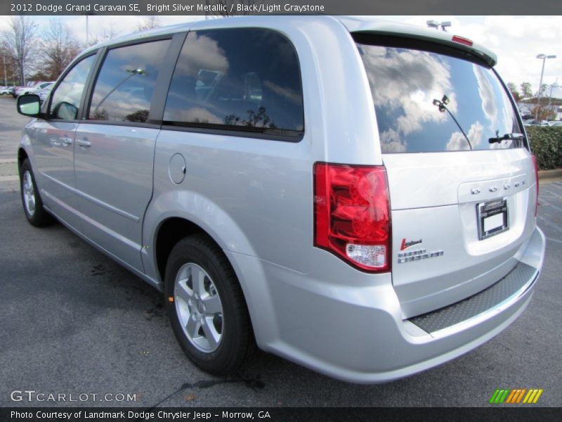 Bright Silver Metallic / Black/Light Graystone 2012 Dodge Grand Caravan SE