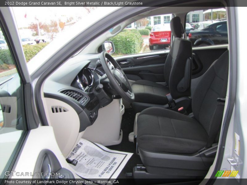 Bright Silver Metallic / Black/Light Graystone 2012 Dodge Grand Caravan SE
